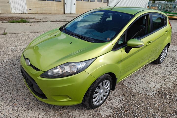 Gul Ford Fiesta fra 2009