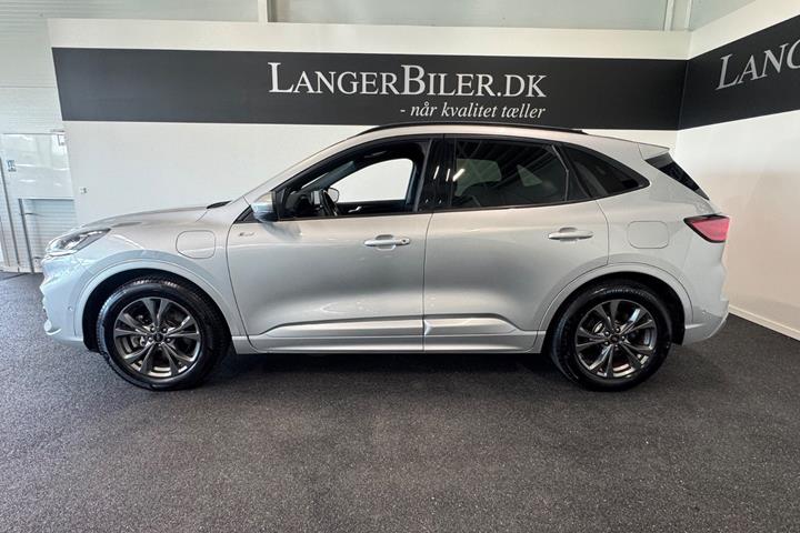 Sølv Ford Kuga fra 2020