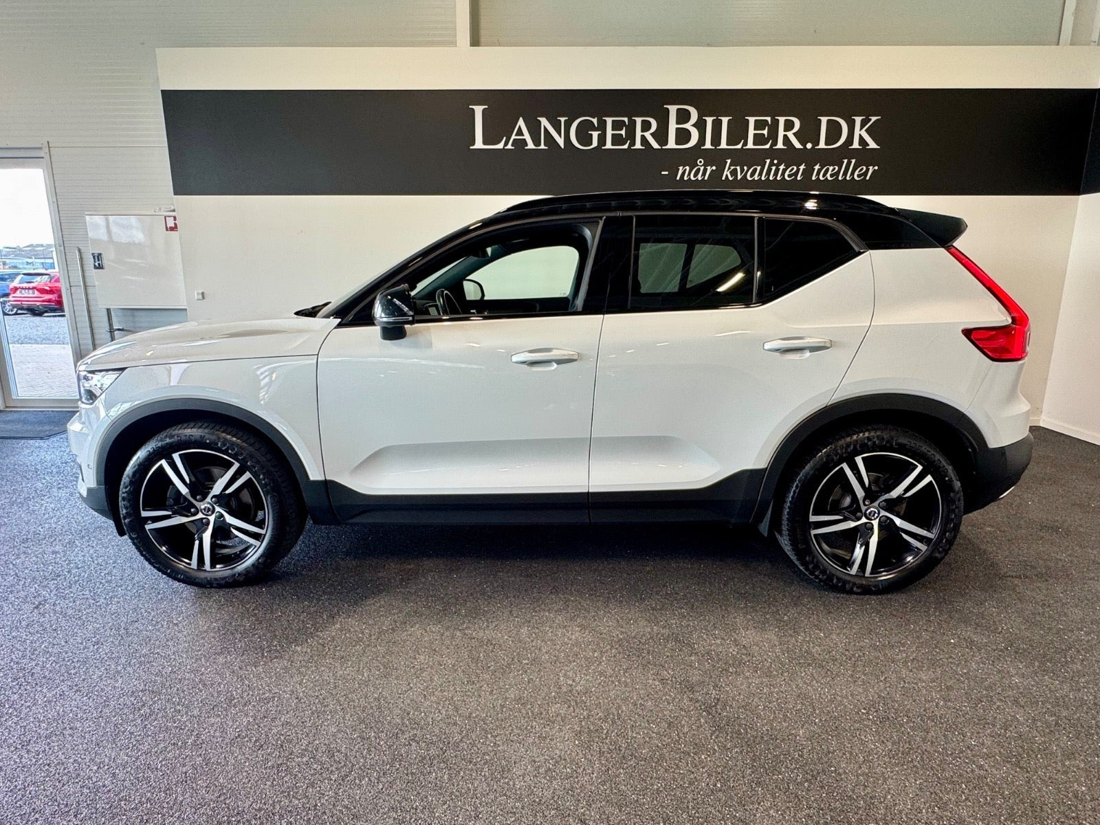 Hvid Volvo XC40 fra 2018