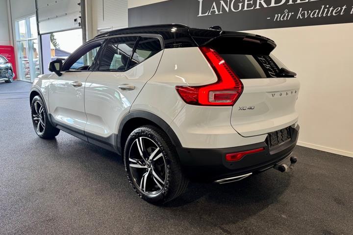 Hvid Volvo XC40 fra 2018
