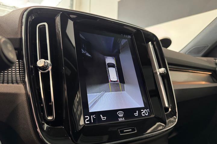 Hvid Volvo XC40 fra 2018