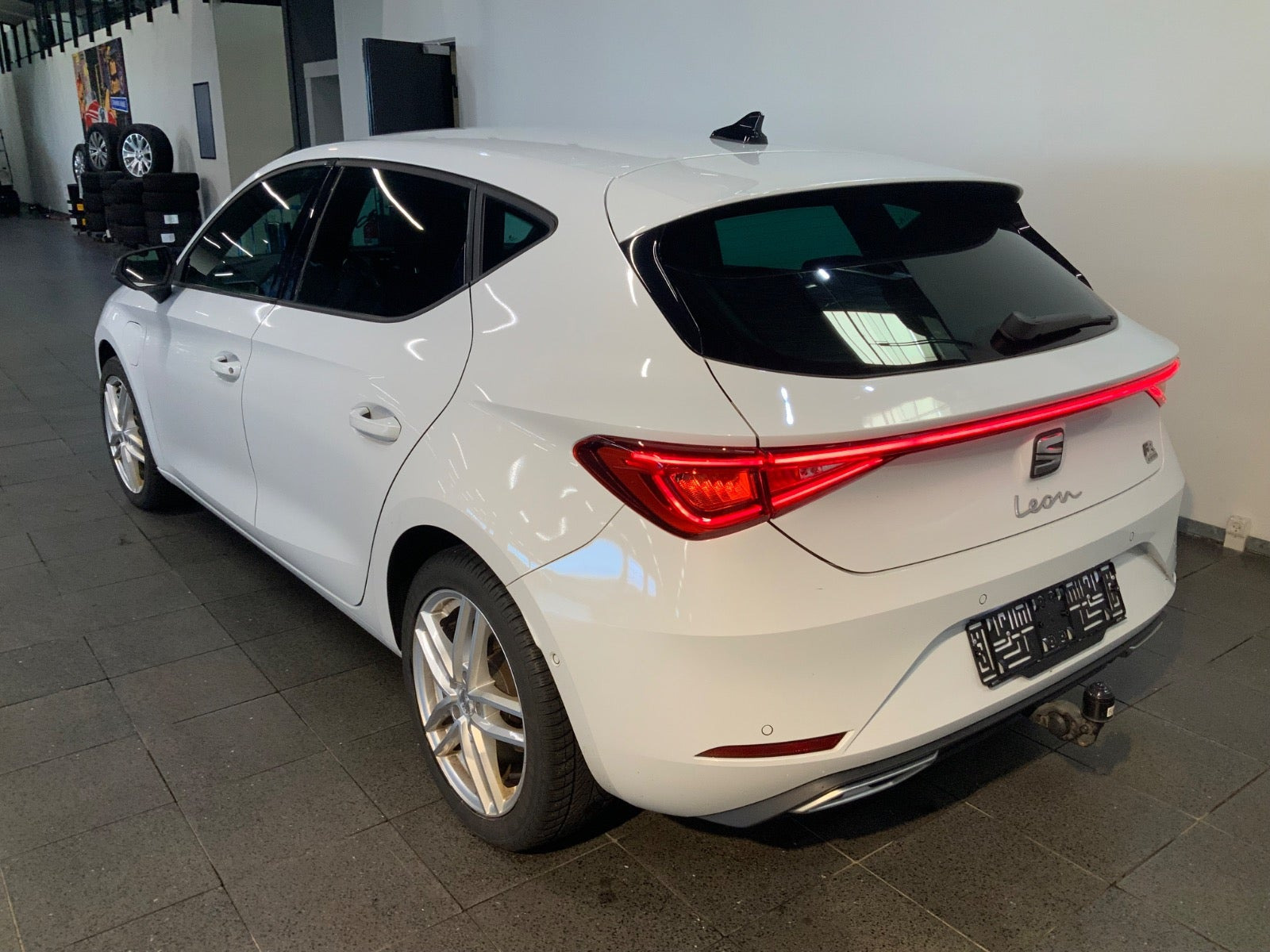 Hvid Seat Leon fra 2021