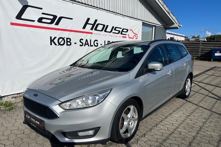 Sølv Ford Focus fra 2015