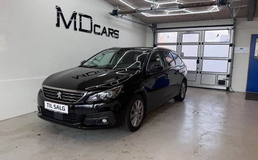 Peugeot 308 1,2 e-THP 130 Allure Sky SW