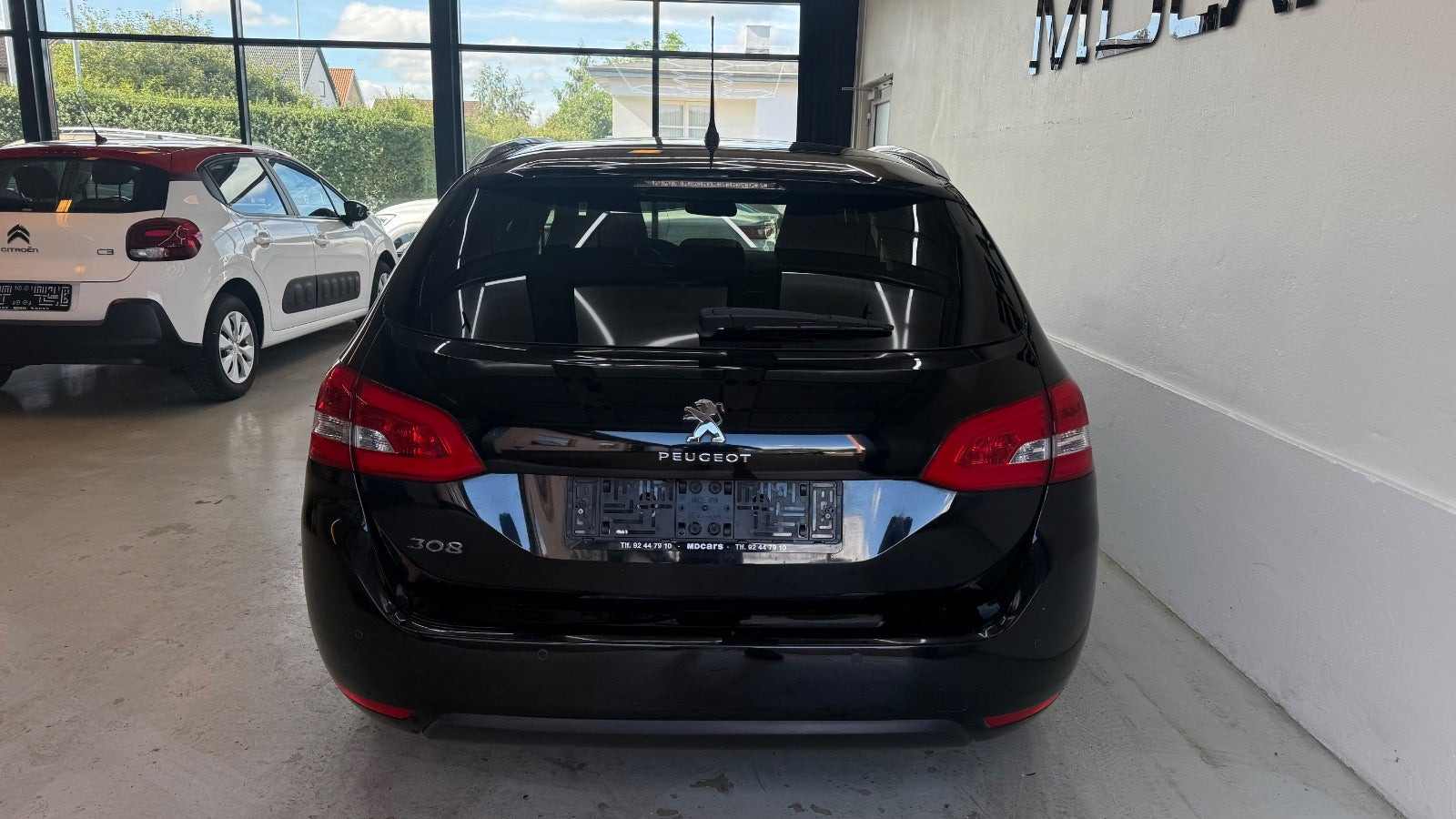 Sort Peugeot 308 fra 2017