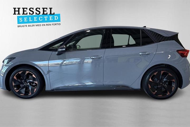 Grå Cupra Born fra 2024