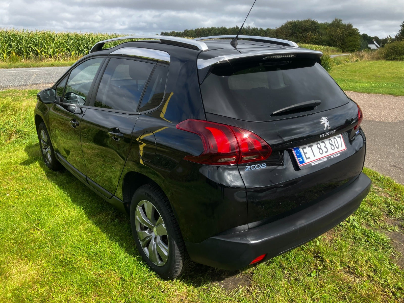 undefined Peugeot 2008 fra 2017