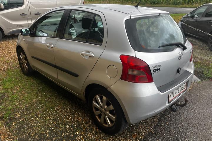 undefined Toyota Yaris fra 2007