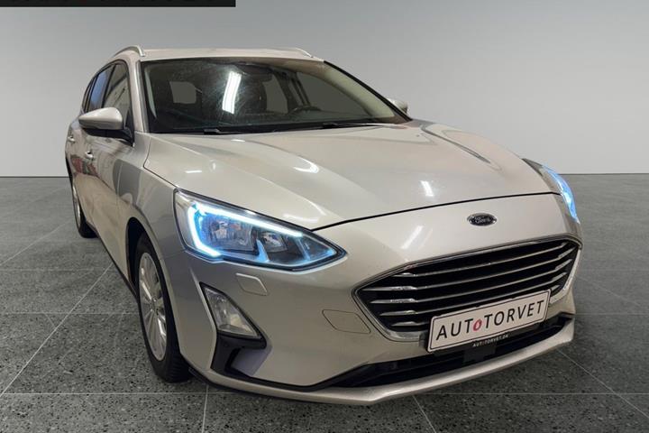 Sølv Ford Focus fra 2019