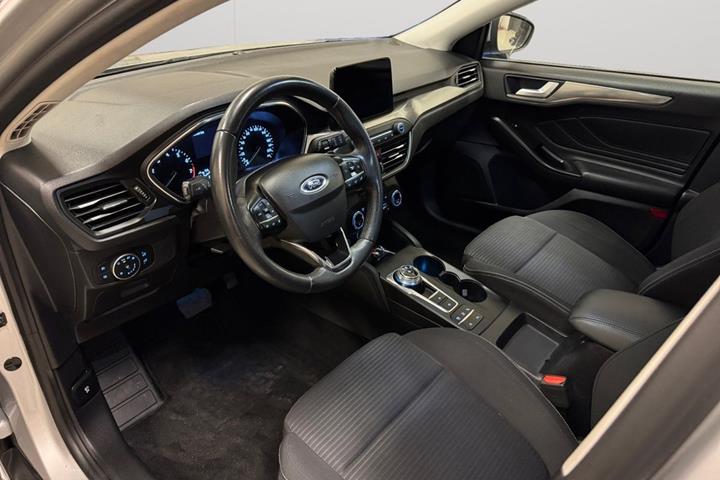 Sølv Ford Focus fra 2019