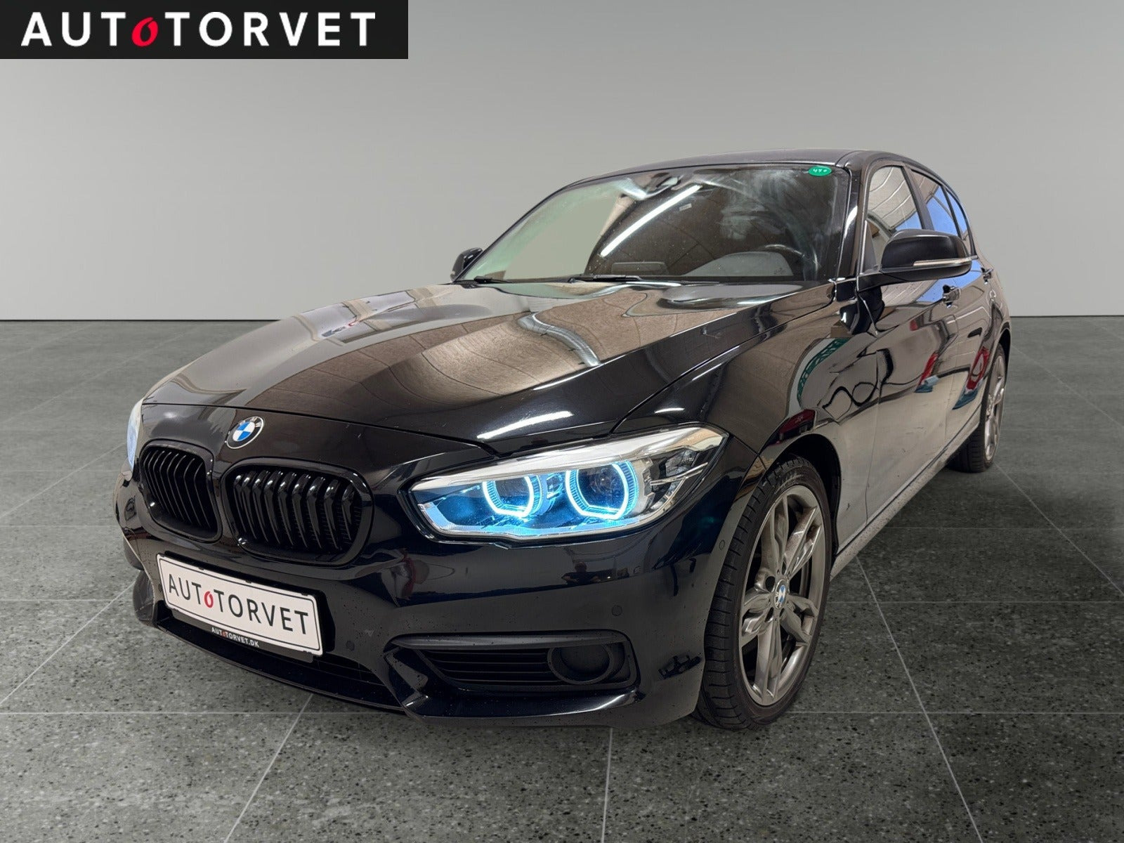 BMW 118i 1,5 Advantage aut.