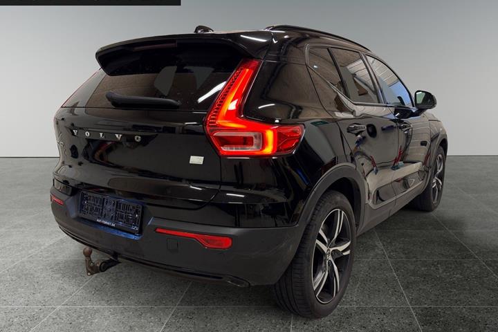 Sort Volvo XC40 fra 2021