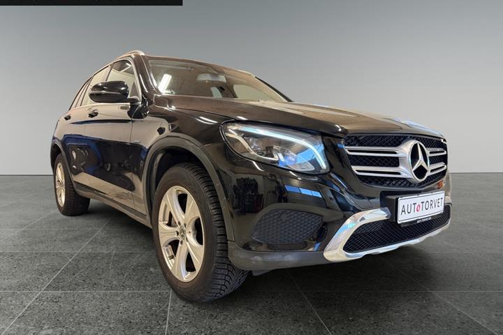 Sort Mercedes GLC350 e fra 2017