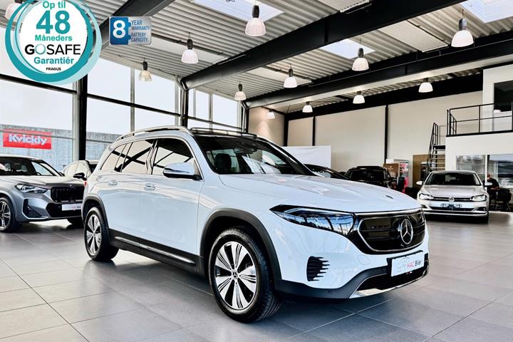 Gul Mercedes EQB250+ fra 2023