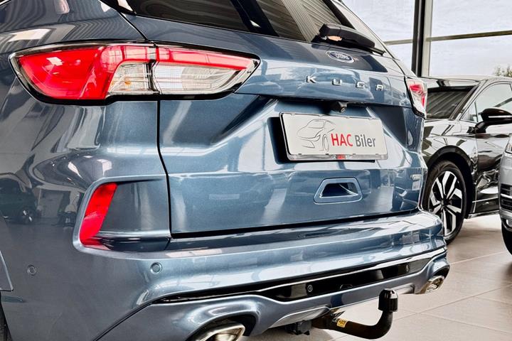 Gul Ford Kuga fra 2022