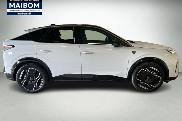 Hvid Peugeot e-3008 fra 2024
