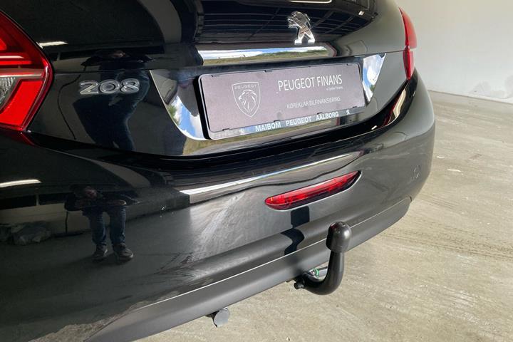 Sort Peugeot 208 fra 2018