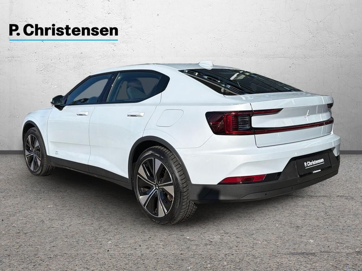 Sølv Polestar 2 fra 2023