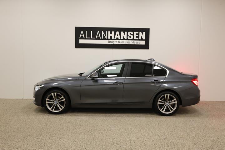 Grå BMW 320i fra 2019