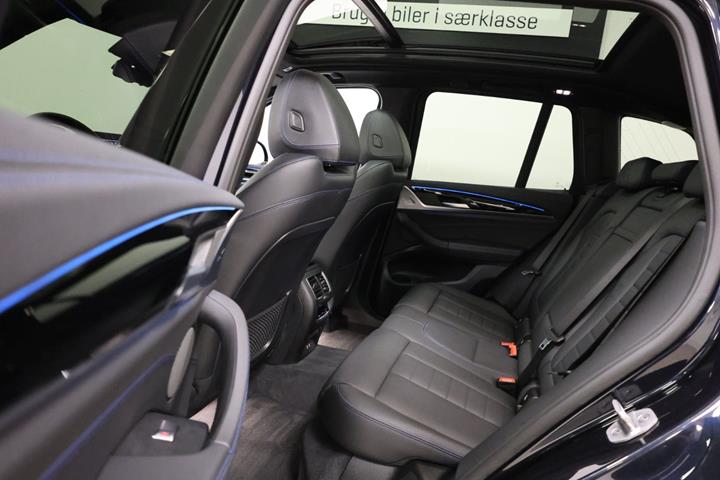 Sort BMW iX3 fra 2023