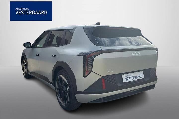 Sølv Kia EV4 fra 2026