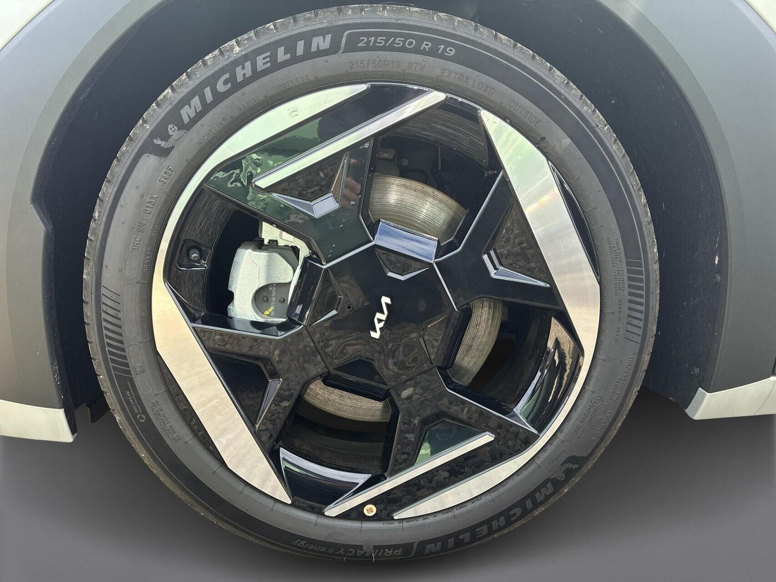 Sølv Kia EV4 fra 2026