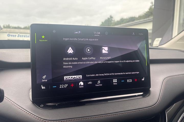 Hvid Skoda Enyaq fra 2023