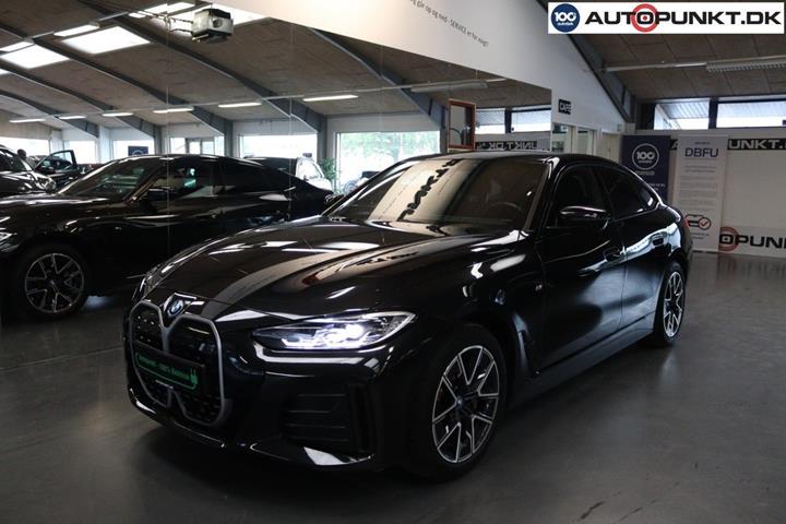 Sort BMW i4 fra 2023