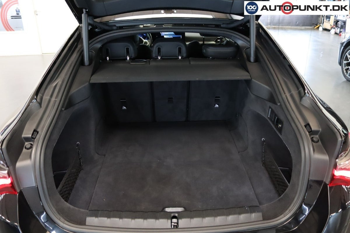 Sort BMW i4 fra 2023