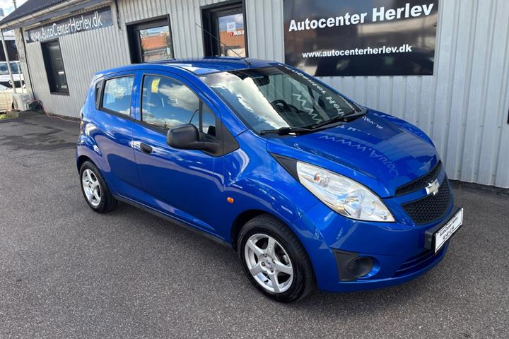 Blå Chevrolet Spark fra 2010