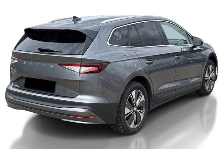 Grå Skoda Enyaq fra 2024