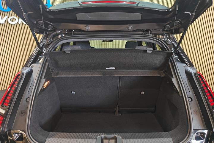 Sort Renault 5 E-Tech fra 2025
