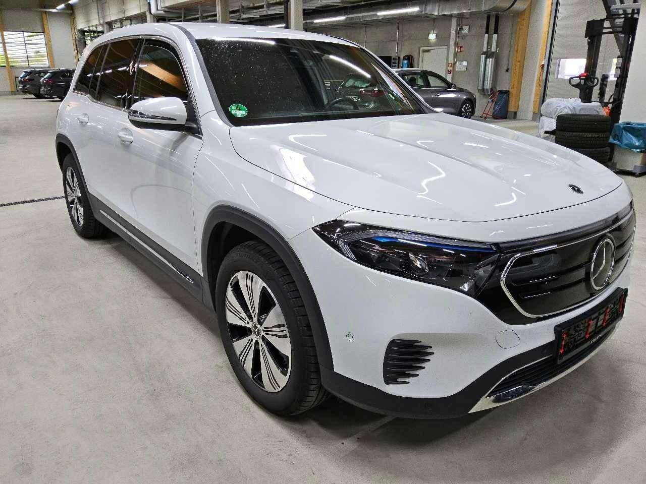 Mercedes EQB250+ Progressive