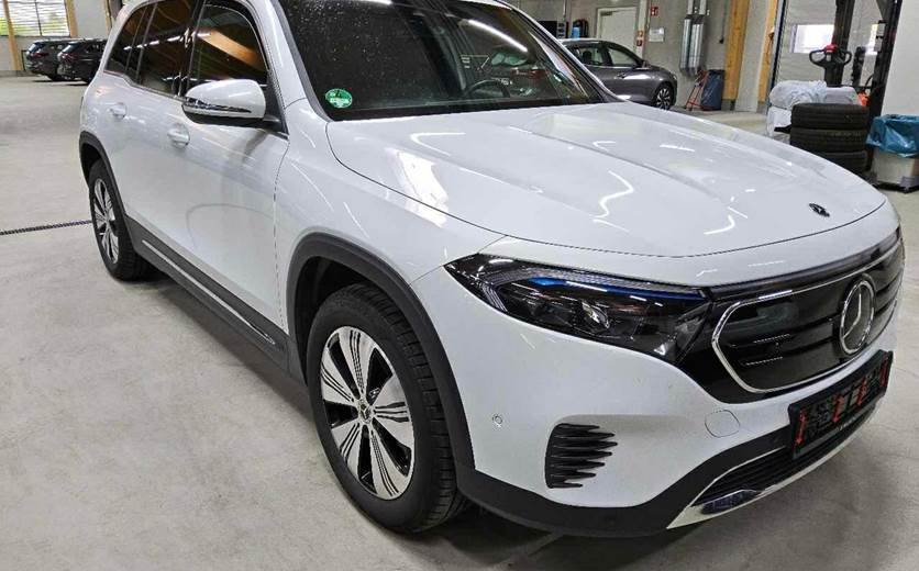 Mercedes EQB250+ Progressive