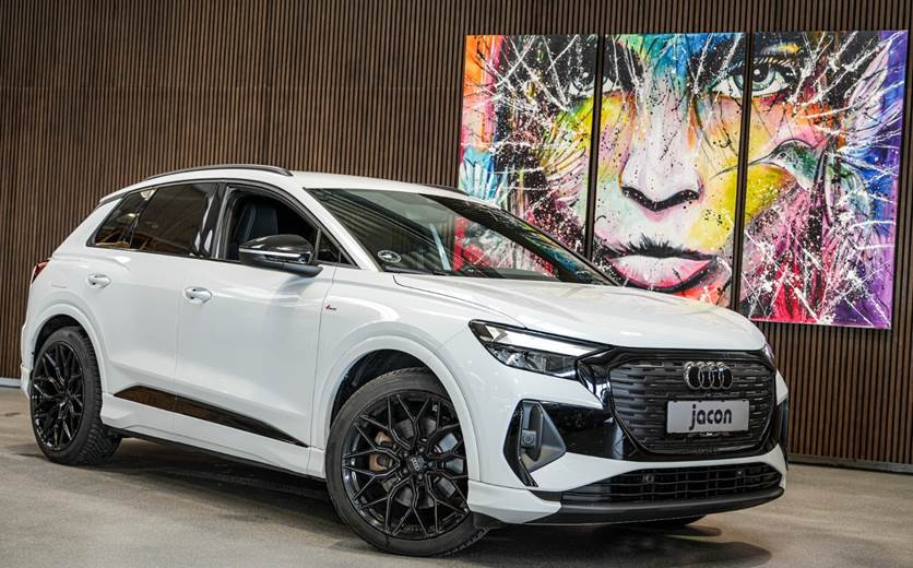 Audi Q4 e-tron 45 S-line