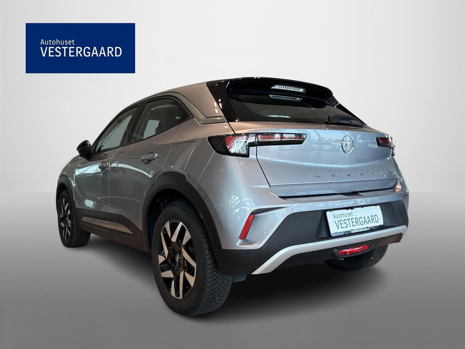 Grå Opel Mokka-e fra 2022