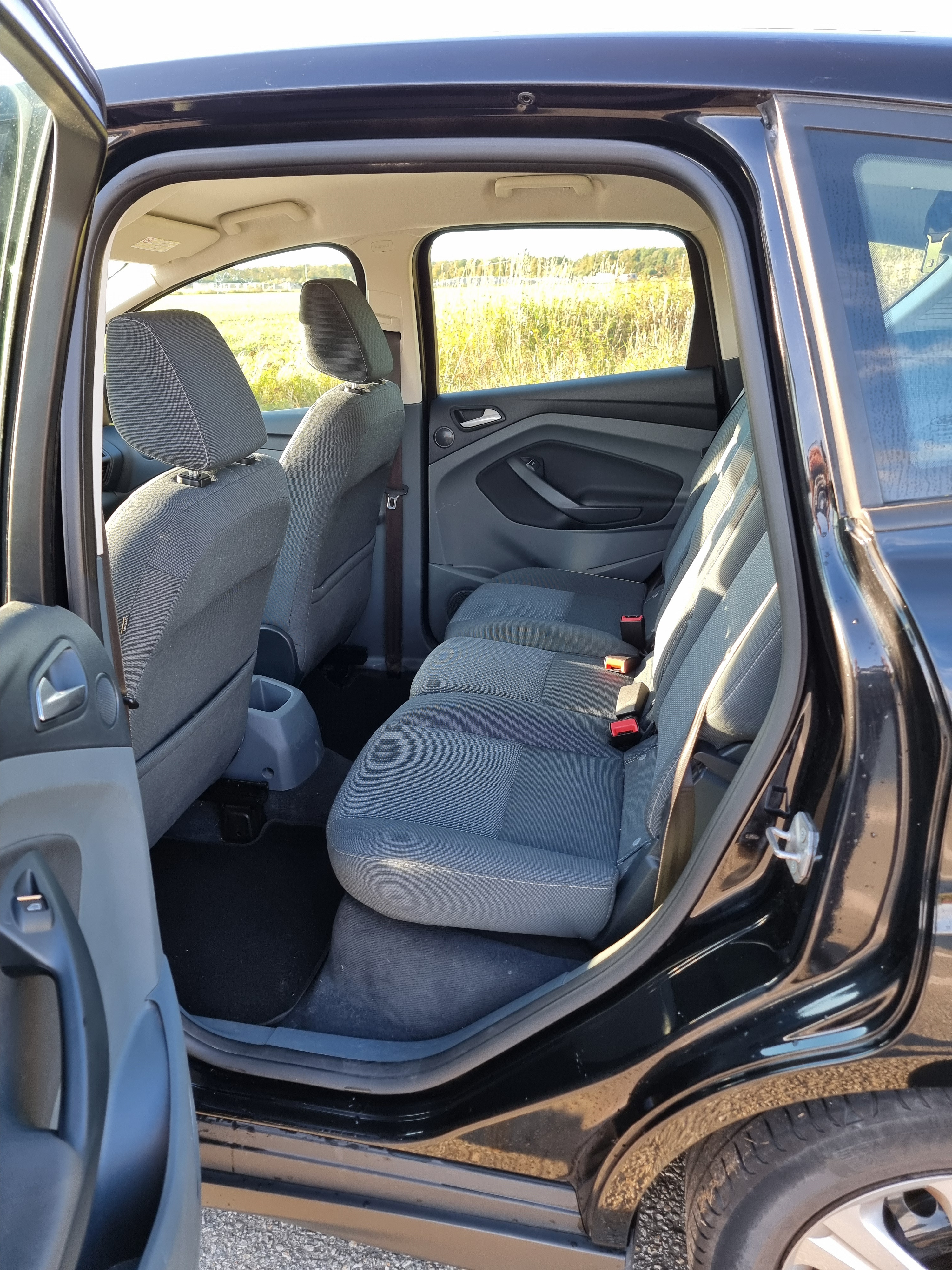 Sort Ford C-MAX fra 2013