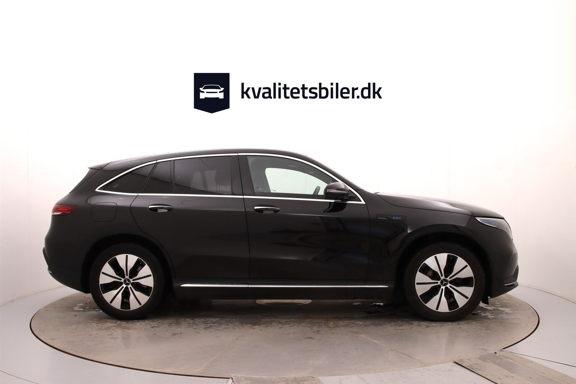 Sort Mercedes EQC400 fra 2020