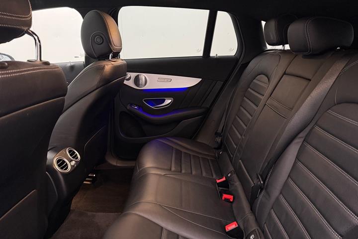 Sort Mercedes EQC400 fra 2020