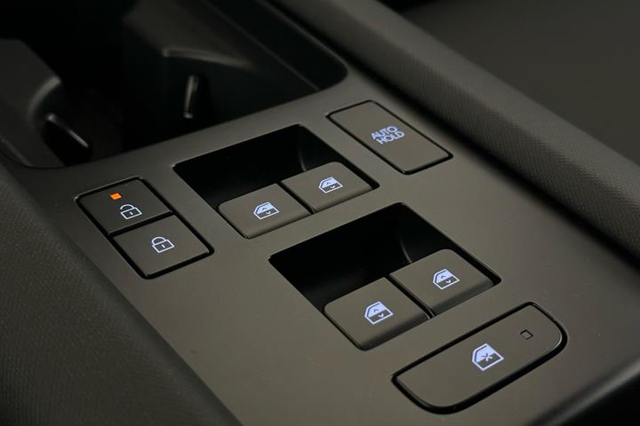 Grå Hyundai Ioniq 6 fra 2023