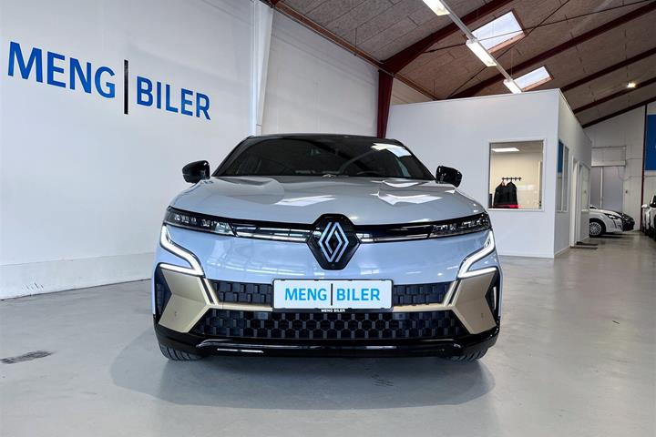 Grå Renault Mégane fra 2023