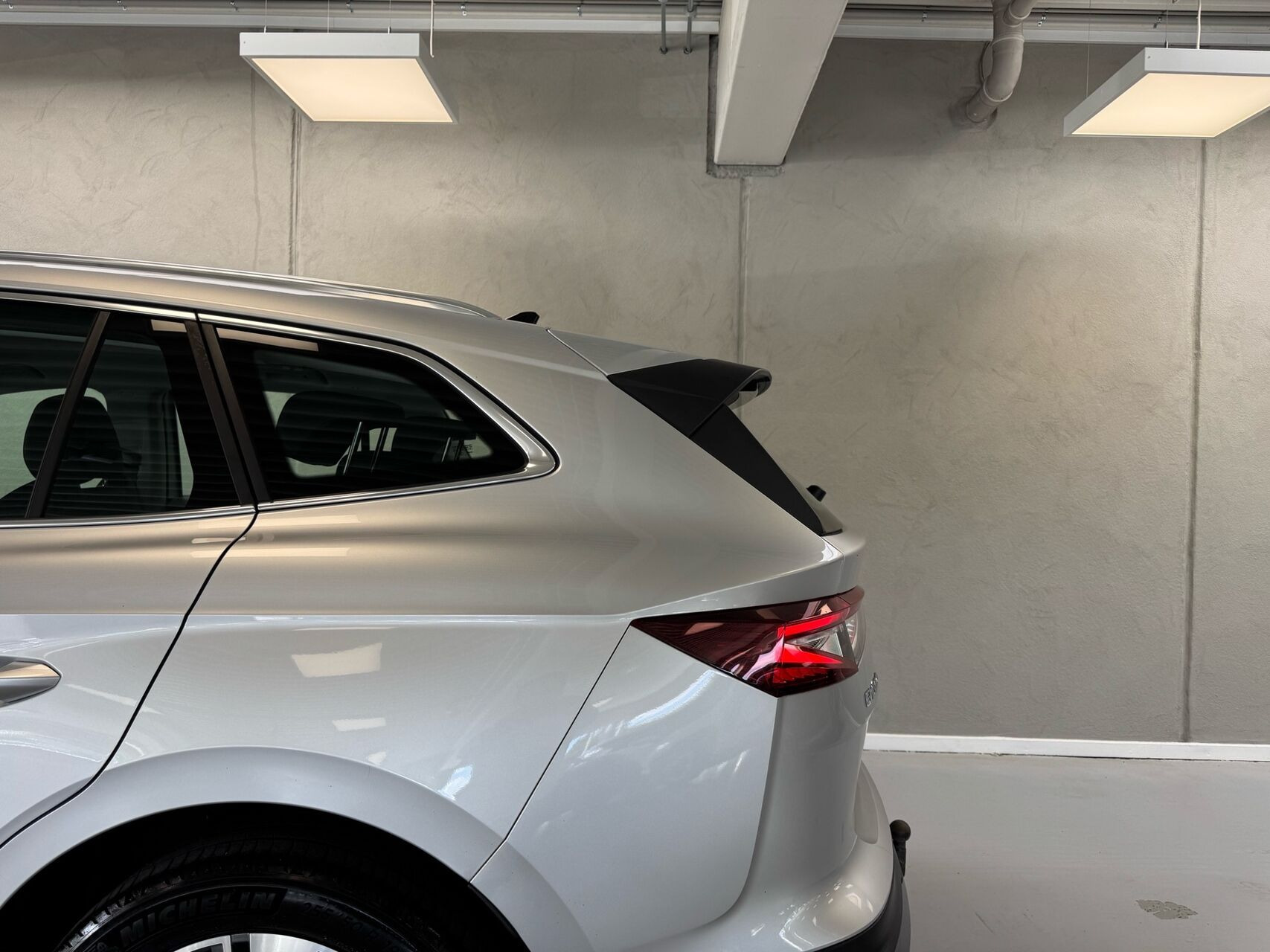 Sølv Skoda Enyaq fra 2023