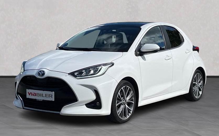 Toyota Yaris 1,5 Hybrid Elegant Panorama 116HK 5d Trinl. Gear