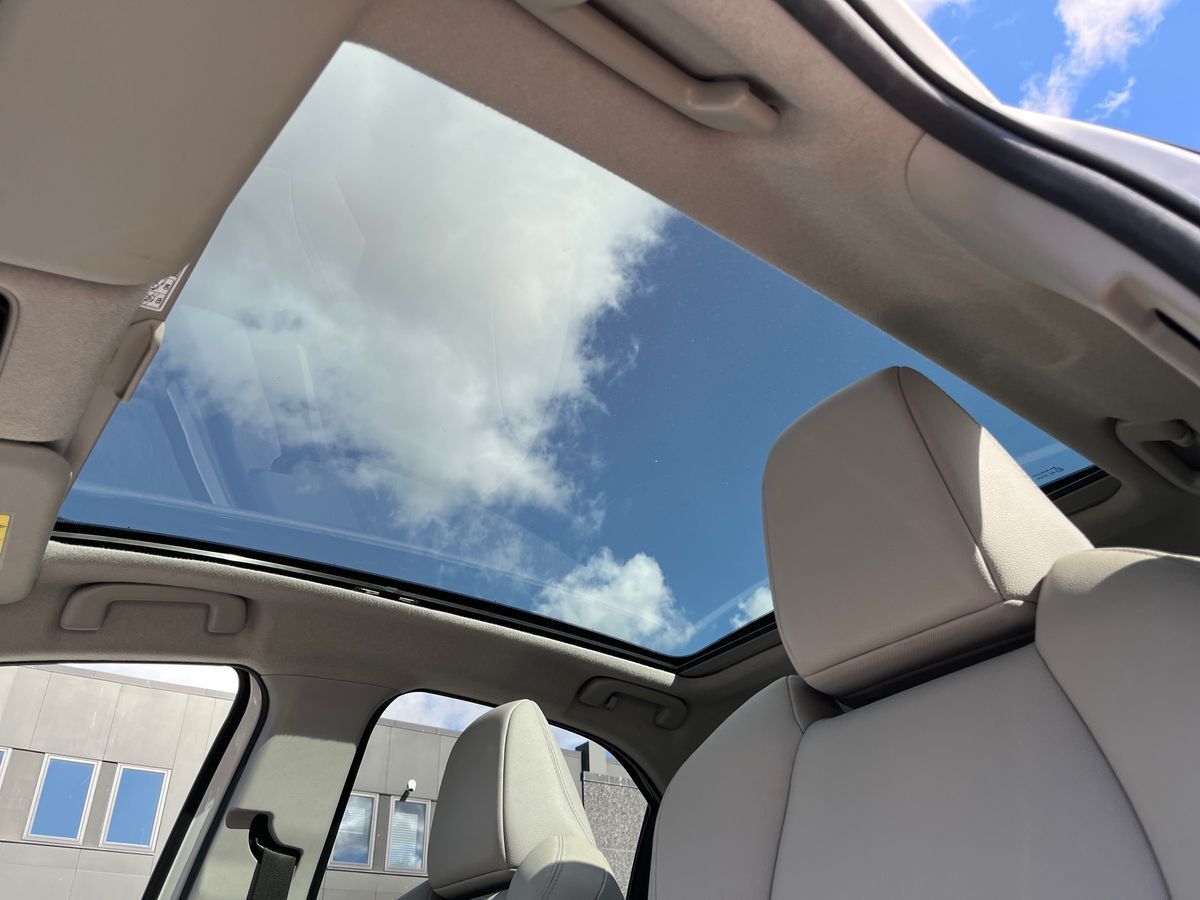 Hvid Toyota Yaris fra 2022