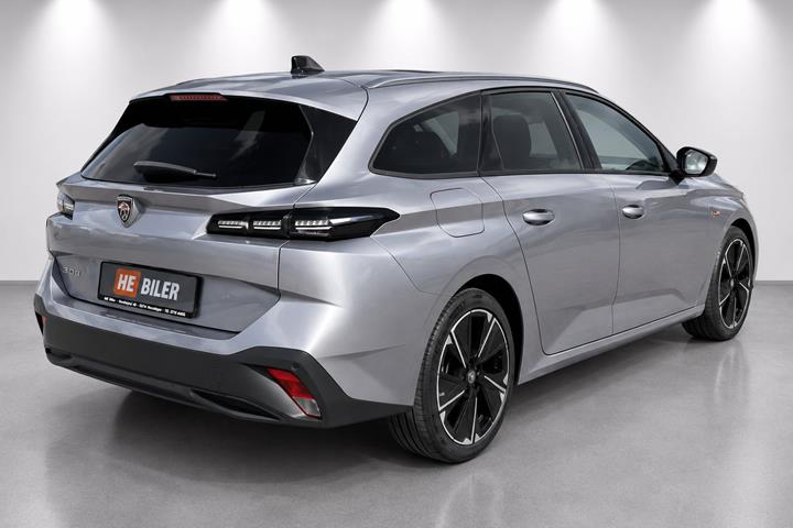 Grå Peugeot E-308 fra 2025