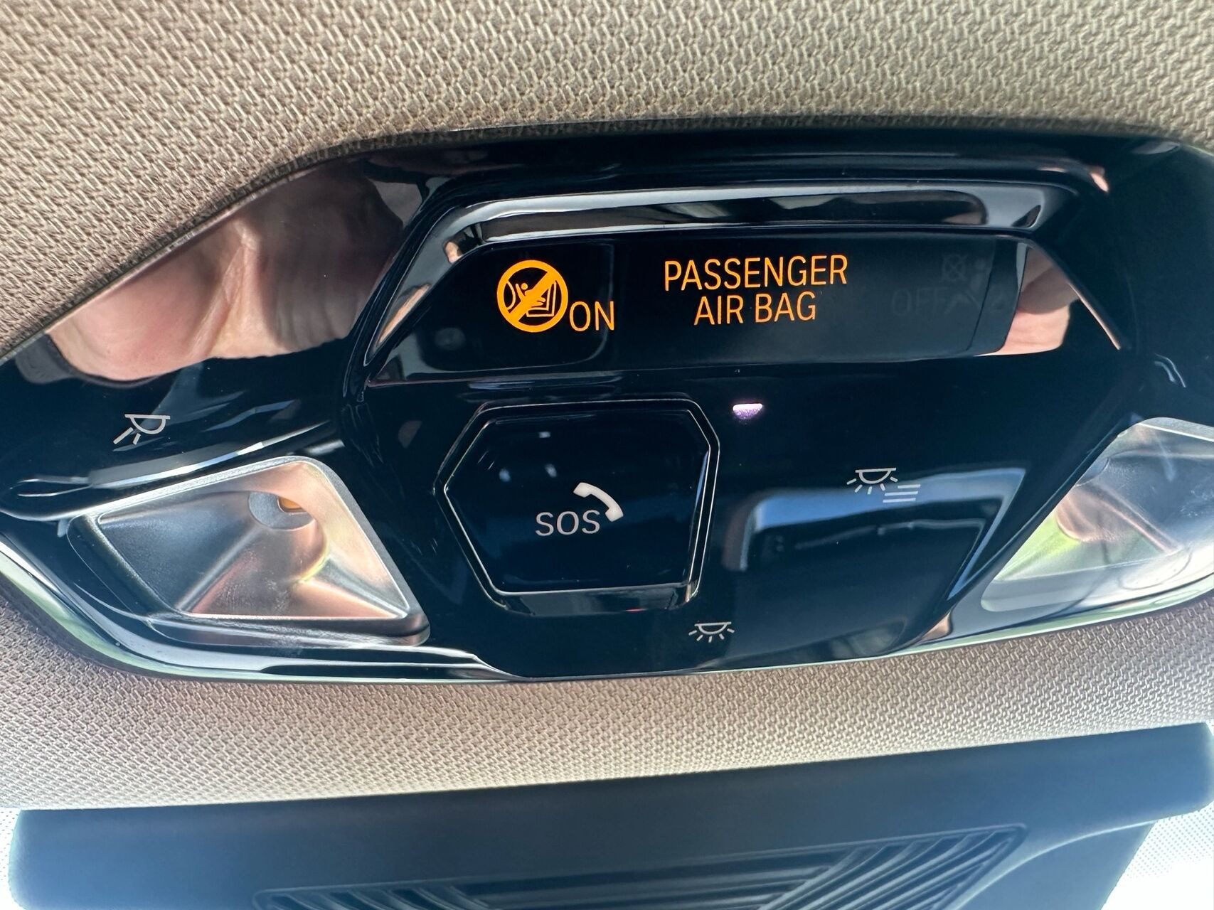 Sort BMW iX1 fra 2025