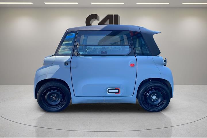 Blå Citroën Ami fra 2023