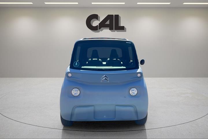 Blå Citroën Ami fra 2023