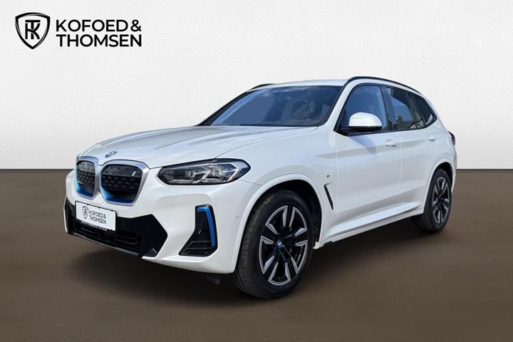 Hvid BMW iX3 fra 2022