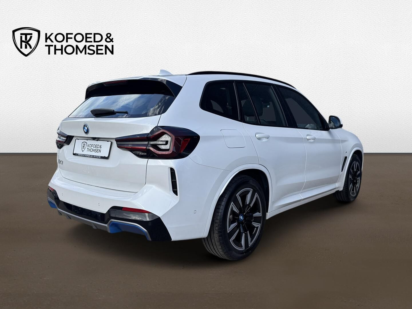 Hvid BMW iX3 fra 2022